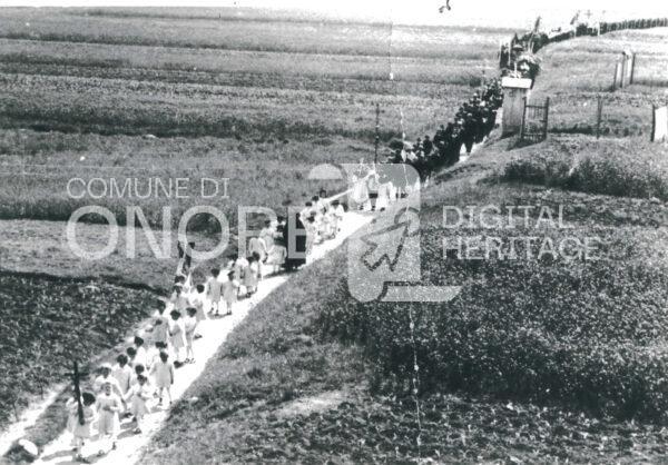 0035 Funerale Militare Via Donizzetti Bambini Dell'asilo