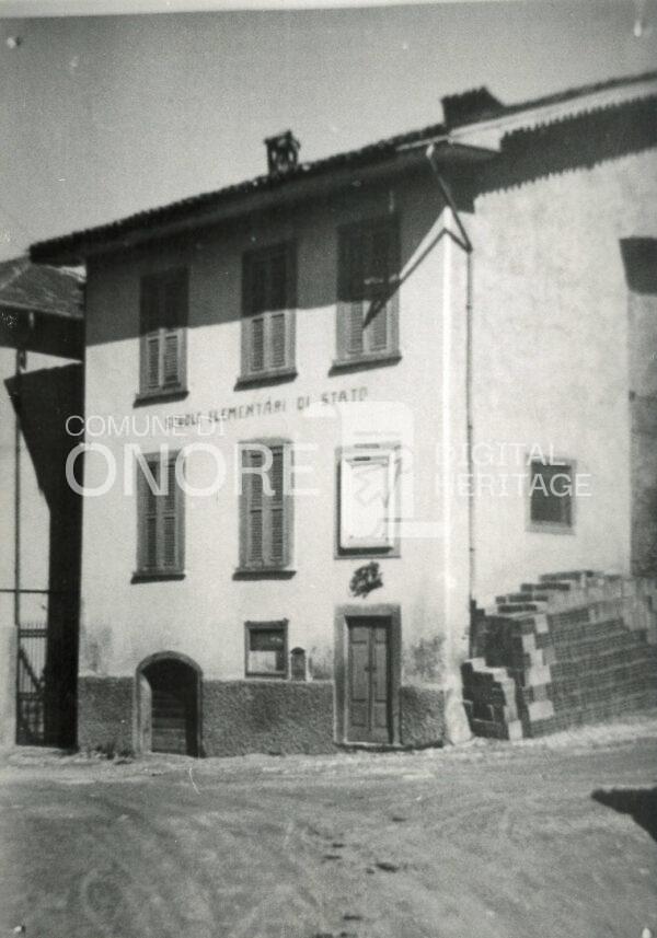 0147 Via Pozzo Scuole Elementari